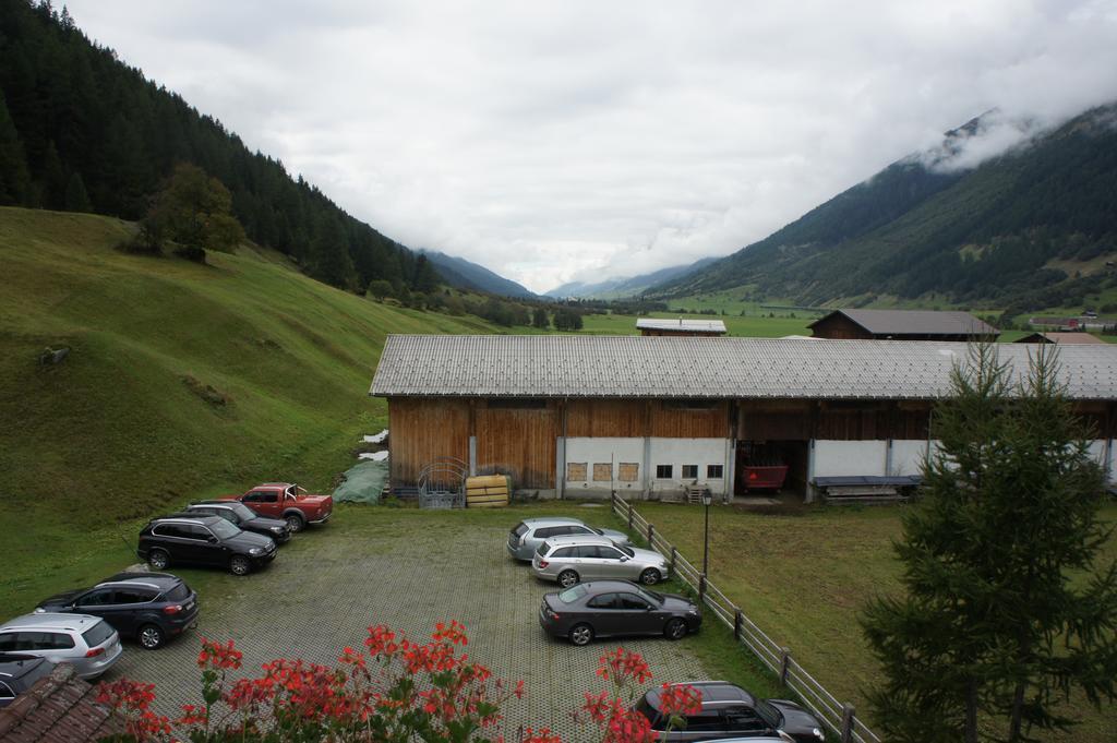 Hotel Alpenhof Oberwald Dış mekan fotoğraf