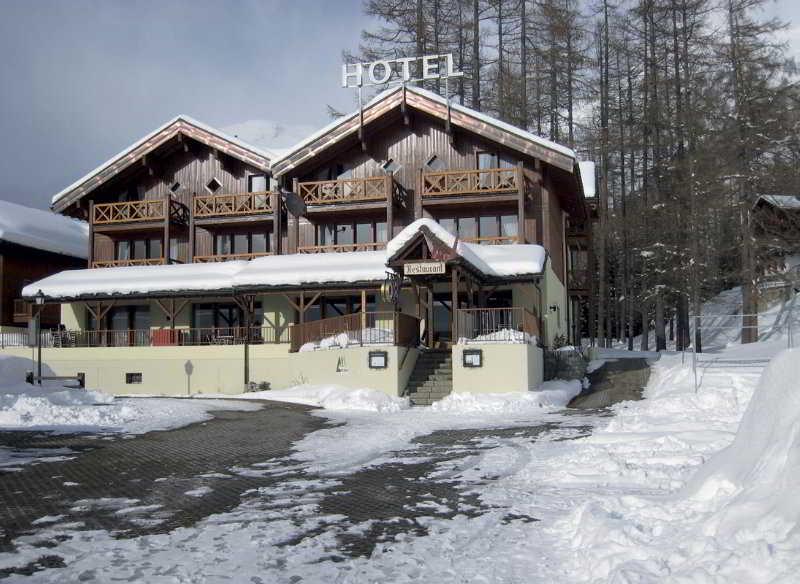 Hotel Alpenhof Oberwald Dış mekan fotoğraf