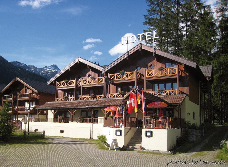 Hotel Alpenhof Oberwald Dış mekan fotoğraf