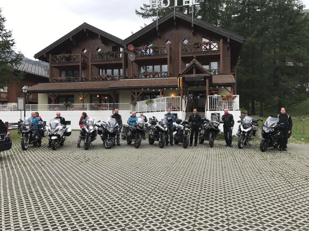 Hotel Alpenhof Oberwald Dış mekan fotoğraf